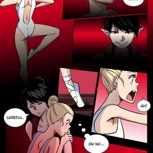 A Vampire's Debut image 004