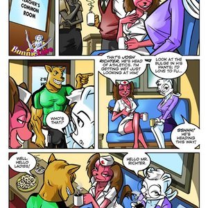 Bunnie Love 3 - A Team Effort image 002