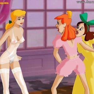 Cindirella and her sisters (Cartoon Valley) thumbnail