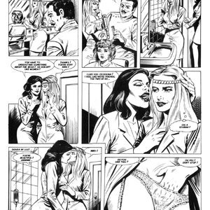 CICCIOLINA, THE HAIRDRESSER image 004