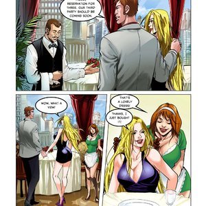 Mega Marilyn and The Incredible Shrinking Suzy image 006