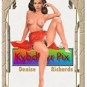 Denise Richards image 118