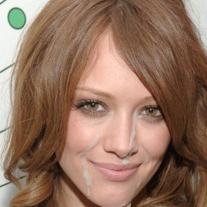 Hilary Duff image 129
