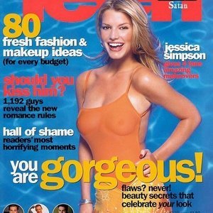 Jessica Simpson image 379