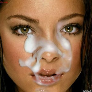 Kristin Kreuk image 269
