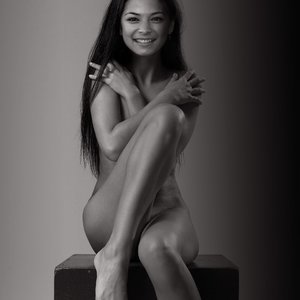 Kristin Kreuk image 308