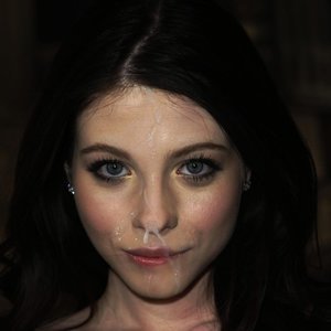 Michelle Trachtenberg image 146