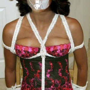 Rihanna image 004
