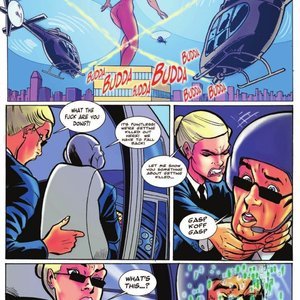 A Glitch in the System – Issue 5 (Giantess Club Comics) thumbnail