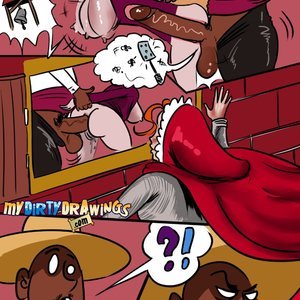Red Riding Hoe image 030