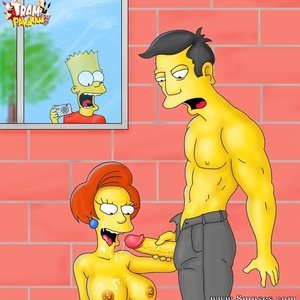 Edna Krabappel image 010