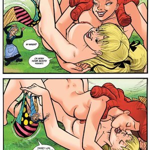 Mountain Girls - Issue 2 (DreamTales Comics) image 037