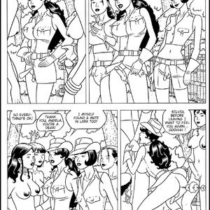 Sizzle 33 (Eurotica Comics) image 035