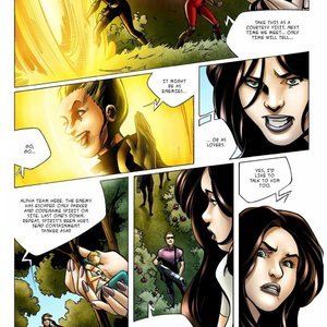 Codename G-Woman - Issue 4 (Giantess Club Comics) image 010