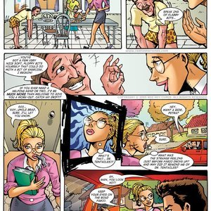 Spiderella (Red Hot Heroines Comics) image 033