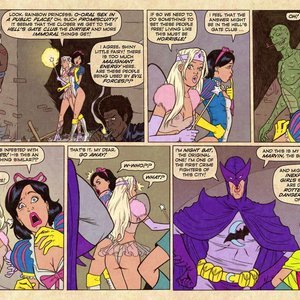 The Private Life and Secrets of Major Wonder (SuperHeroineComixxx) image 081