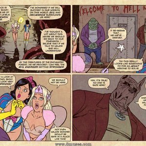 The Private Life and Secrets of Major Wonder (SuperHeroineComixxx) image 095