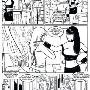 First Lesbian Experience (Various Authors) image 011